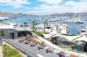Panoramic Sea View Luxury Apartment close to Yalikavak Marina and Town